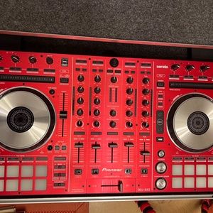 Pioneer Digital Turntables